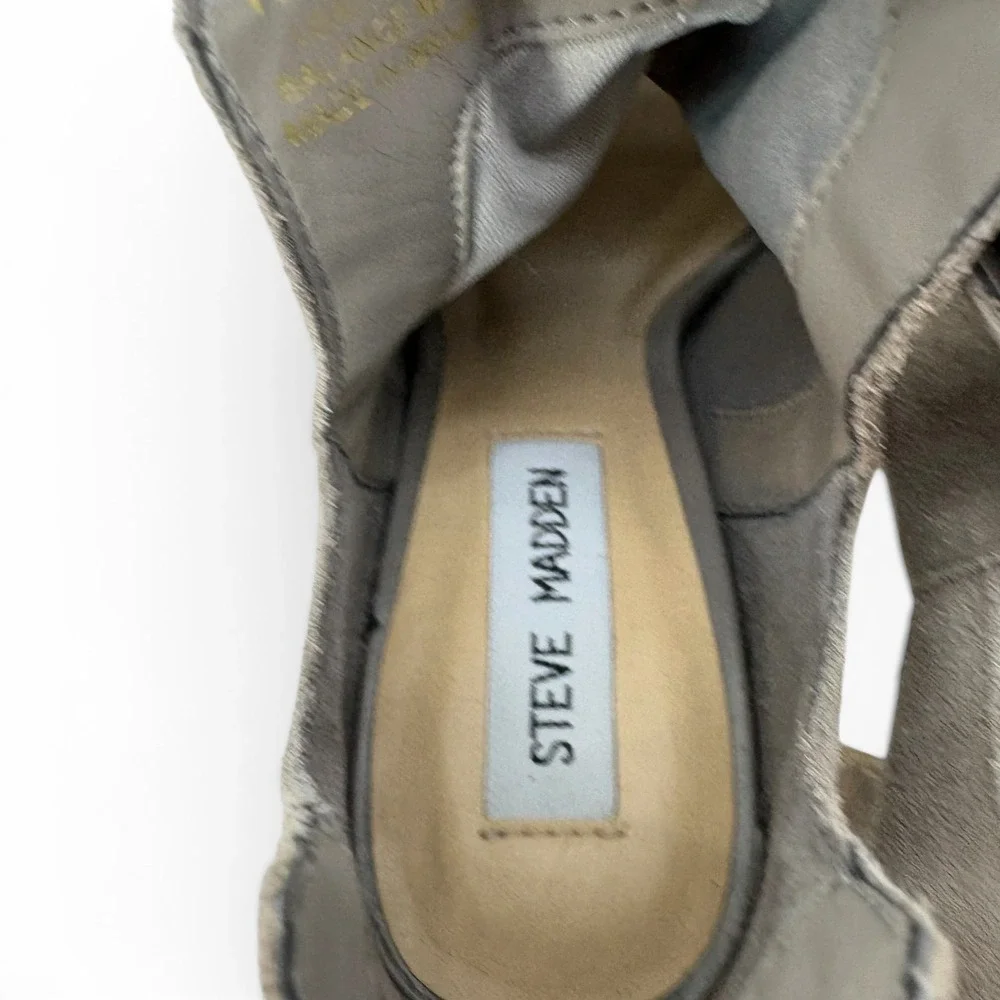 Steve‎ Madden Nellie Taupe Suede Peep Toe Cutout Block Heel Booties Women's 6